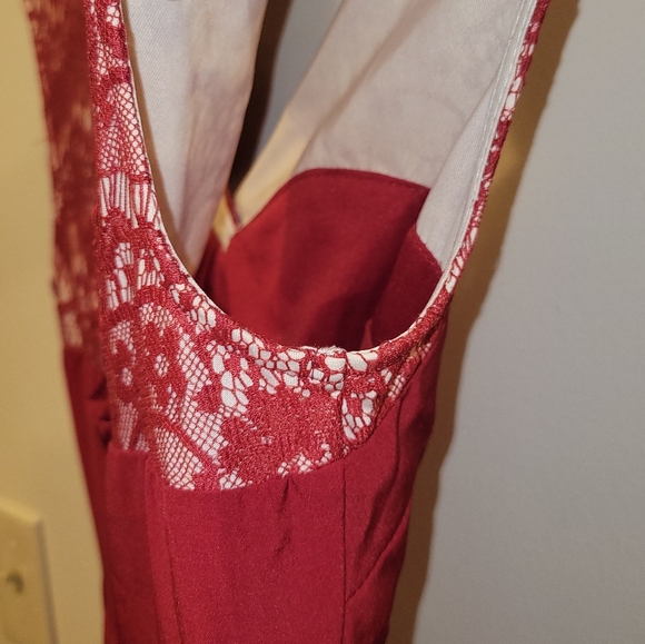 Chelsea & Violet Red Hi-Lo Lace Dress - Picture 6 of 10